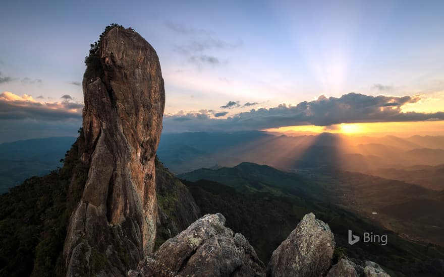 Pedra do Baú, Serra da Mantiqueira, São Bento do Sapucaí, São Paulo, Brazil